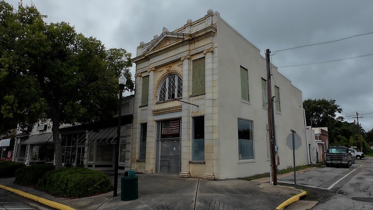 Breaking Glass & Big Reveals: First Restored Window in Abandoned Bank + Edgefield’s War Memorial