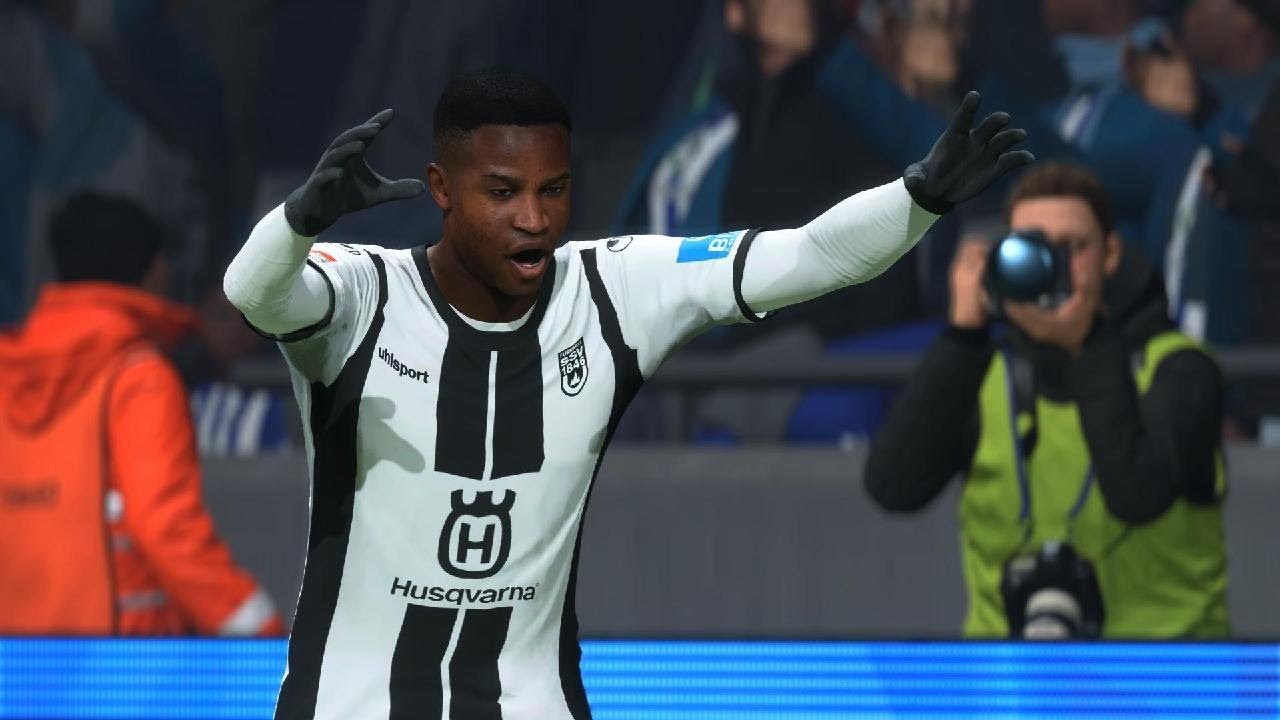 EA FC 24.Youssoufa Moukoko Keeper Didn't Even Move👌