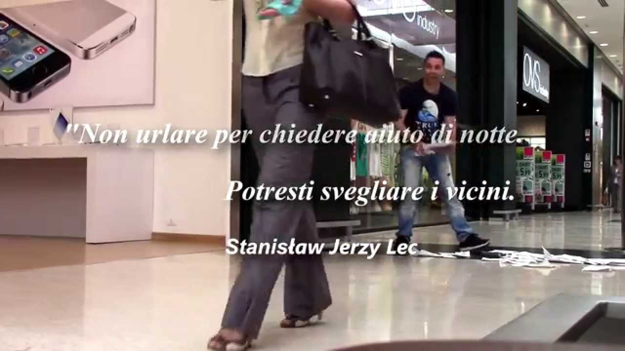 Esperimento sull'indifferenza - Guarda e rifletti #13