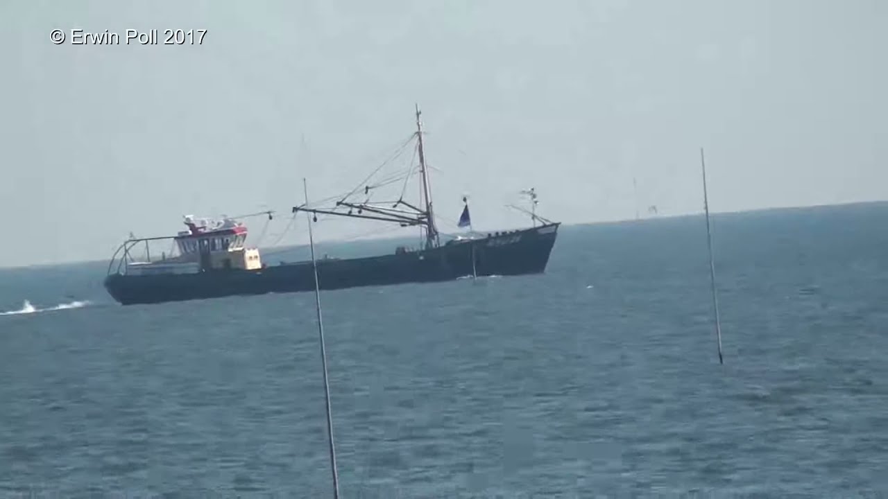 Mosselvisserij op Texel met de BRU26 Jan Dingeman Bij Oudeschild 2015