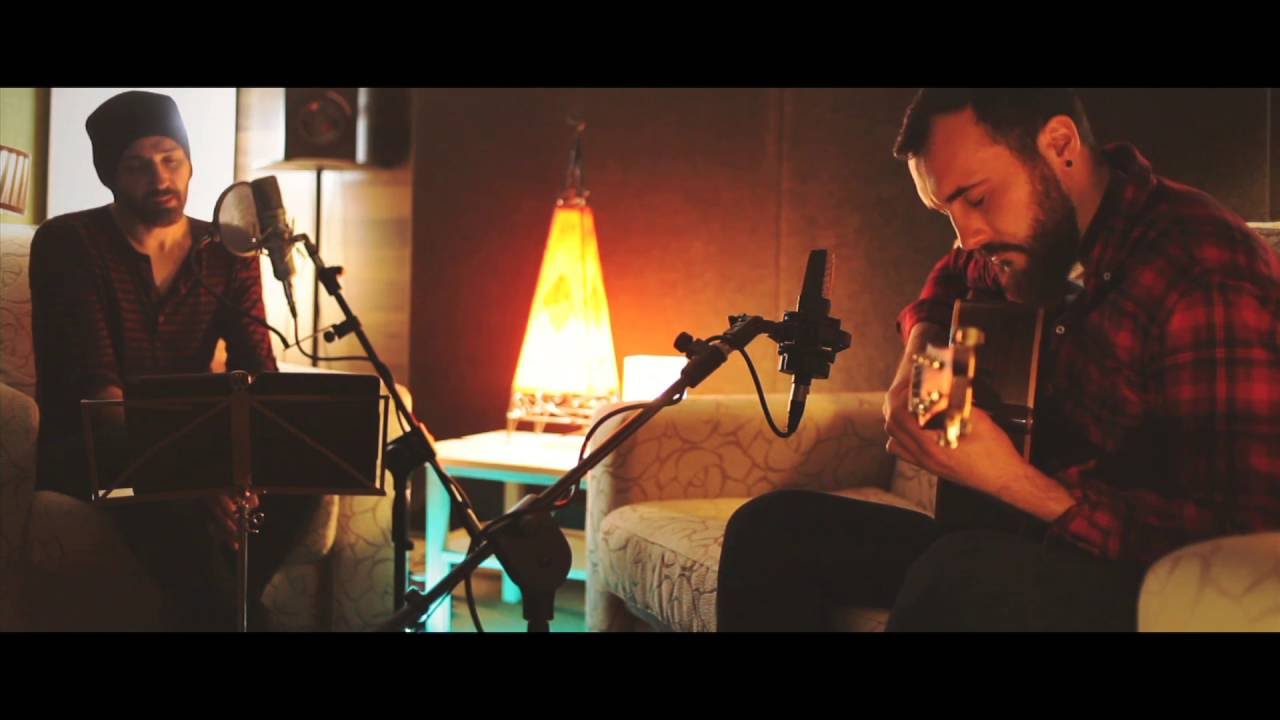 Alejandro Parreño y Cover House - Hallelujah (Leonard Cohen cover)