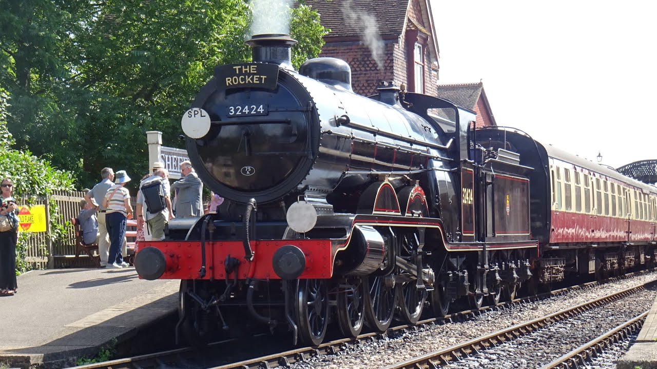 32424 Beachy Head in Action on the Bluebell Railway! 29th August 2024