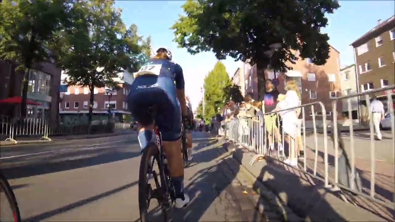Frauen Elite 88 mal um die Marktallee Münster Hiltrup 2023 Radrennen Cycling Radsport