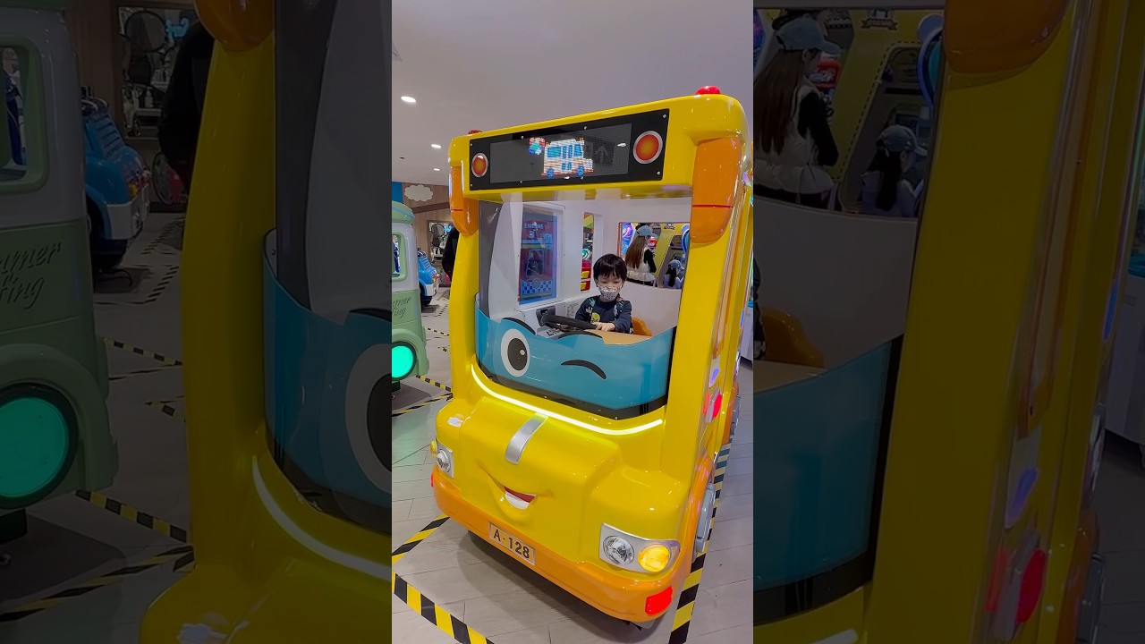 Happy School Bus on the Way!! #shorts #happy #funny #games #bus