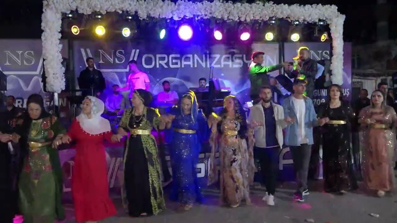 Hozan Şerwan - Saliha + Bekir Görkemli Kına Gecesi Salihli
