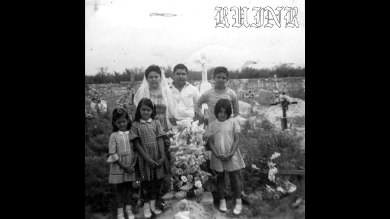 In Your Long Arms - Tomb Sitter