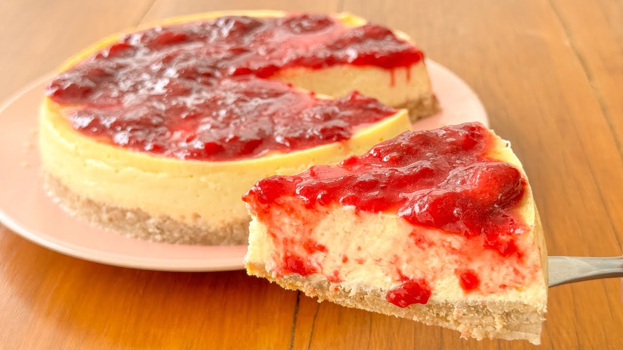 Cheesecake Americana para o Dia das Mães: Receita Fácil com Calda de Morango com Vinho