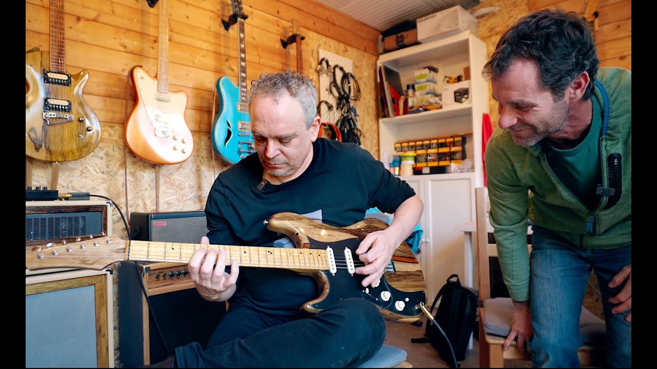 The Birth of an Electric Guitar | לידתה של גיטרה חשמלית