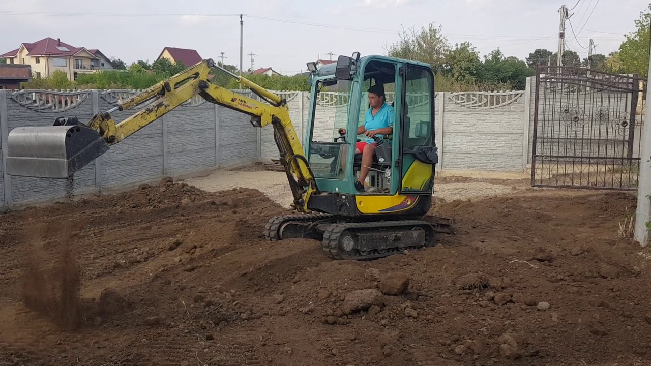 Yanmar sv 17 ex fasonanand curte la Balotesti