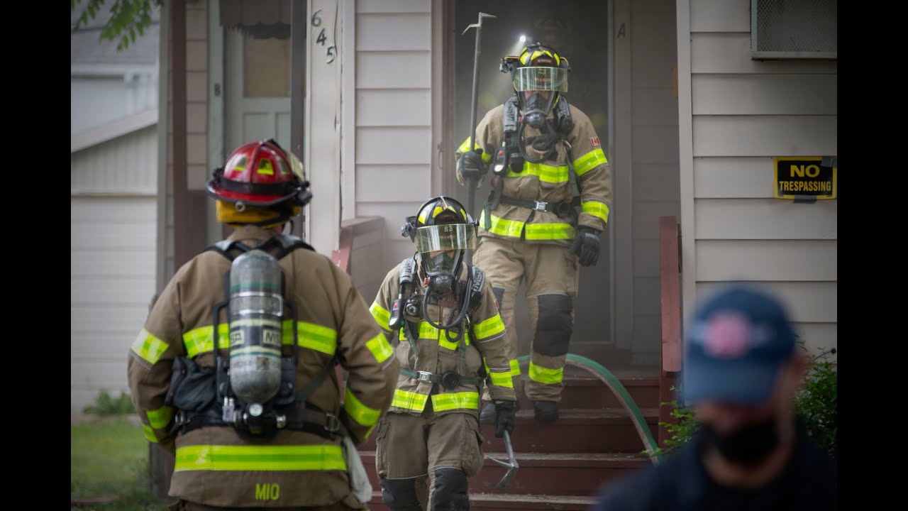 Windsor fire crews deal with a stubborn house fire on Janette