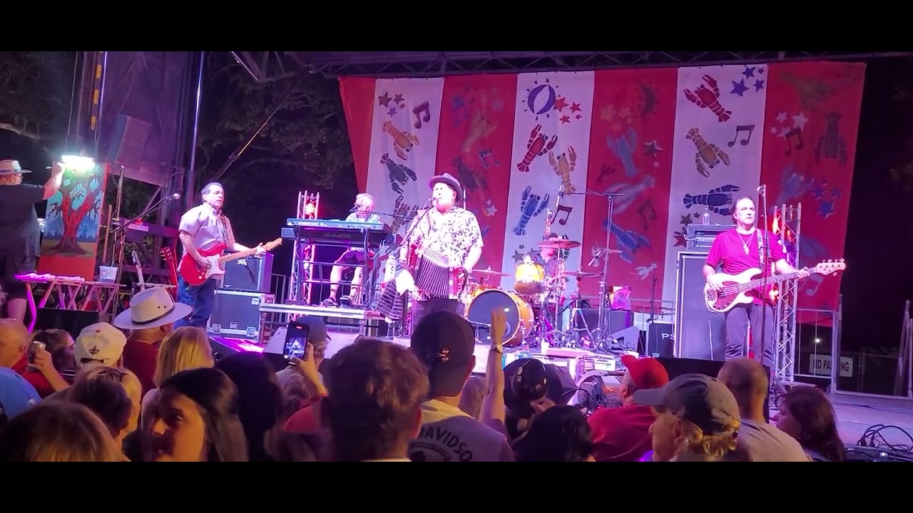 wayne toups & Zydecajun  Breaux Bridge crawfish festival 2022