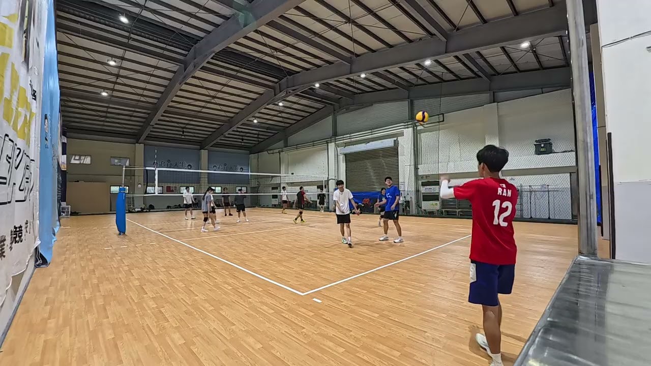 26'0128 追球男網二