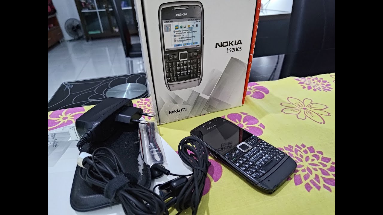Unboxing Nokia E71..Nostalgia Phone Indonesian