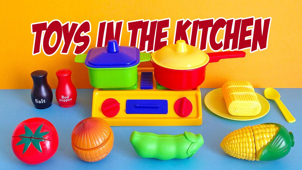 Toys in the Kitchen - CHRISTMAS IN JULY 2016