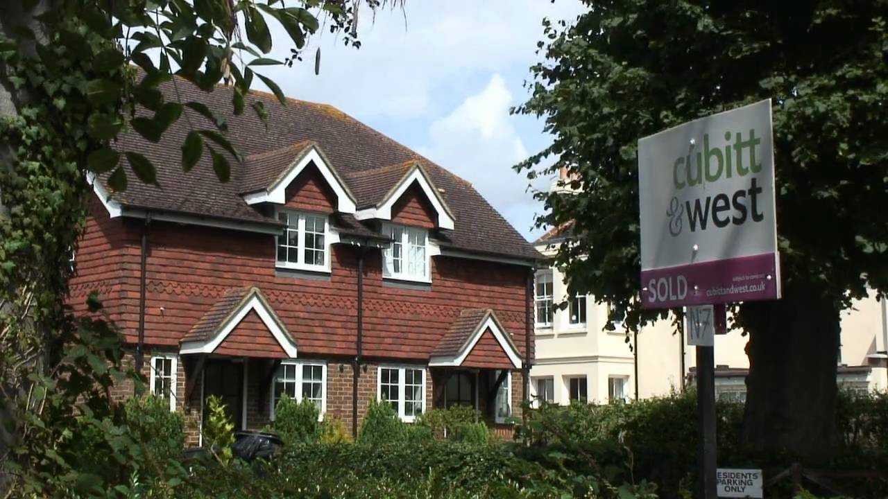 Get the home in Cranleigh HD