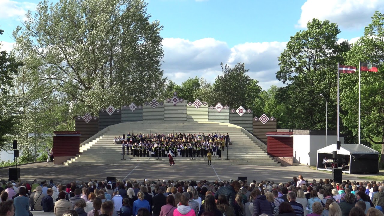 Dižkoncerts “Sanākam, sadziedam, sasadancojam!” 2019
