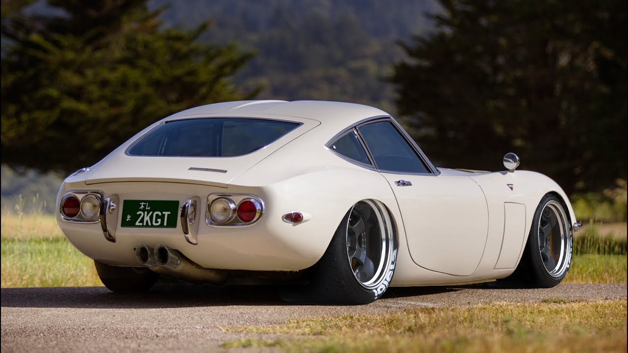 8 Old Classic Vintage Cars For Real Men