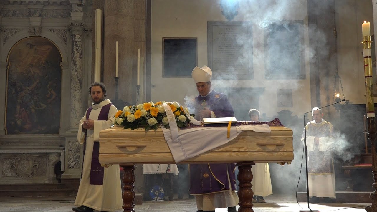 Nel Duomo di Belluno l'ultimo saluto a don Lorenzo Dell'Andrea