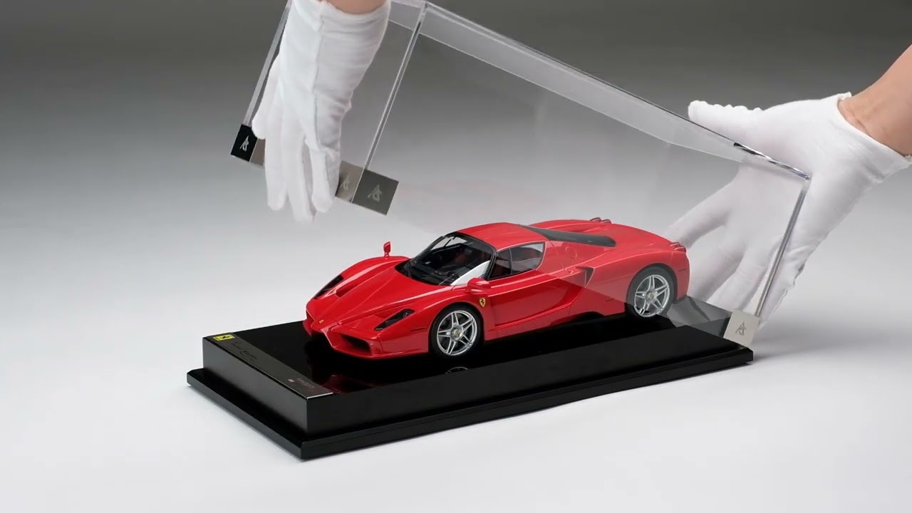 Acrylic Cover Removal Instructions for 1:8 and 1:18 Scale Ferrari Models