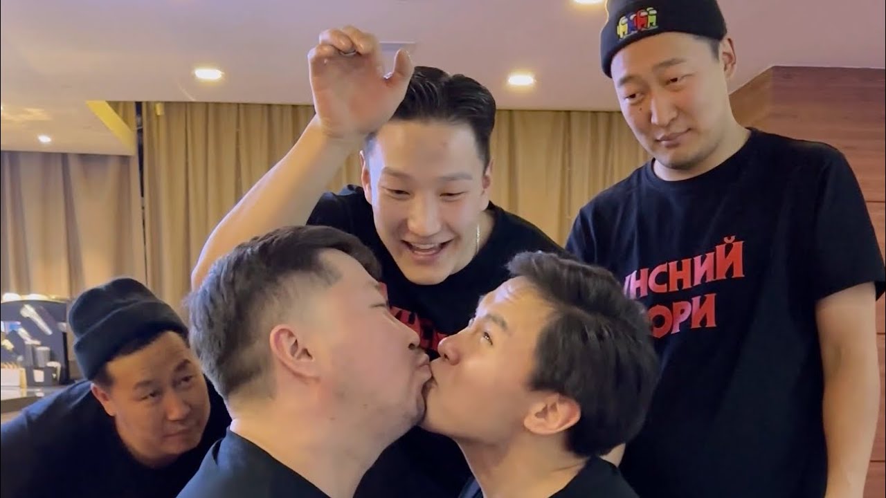 Дурлахгүйгээр үнсэлцье |&bull; Durlahguigeer unseltsey