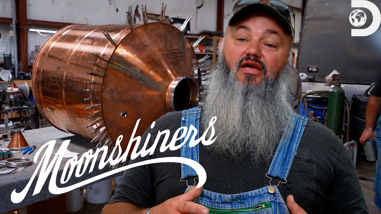 The Science In Moonshining | Moonshiners | Discovery