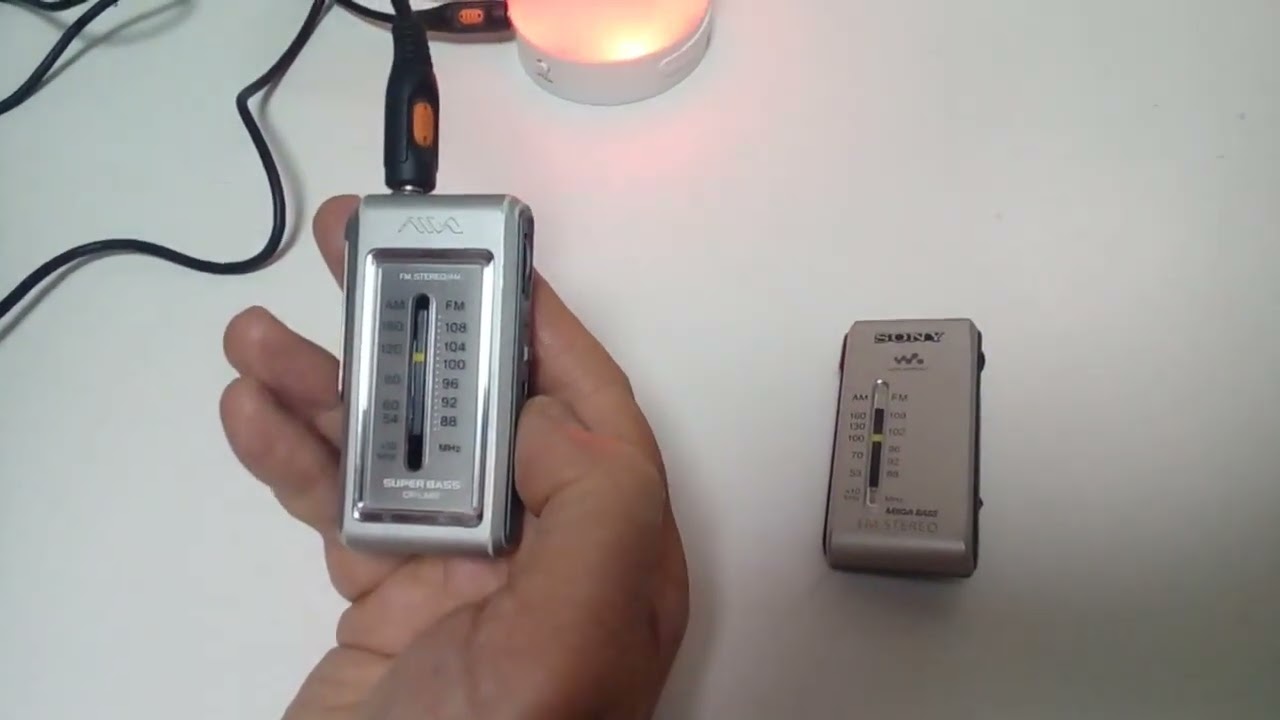 6 Sony SRF-S84 vs Aiwa CR LA60 (PRUEBA AUDIO 1) por GC1970OF