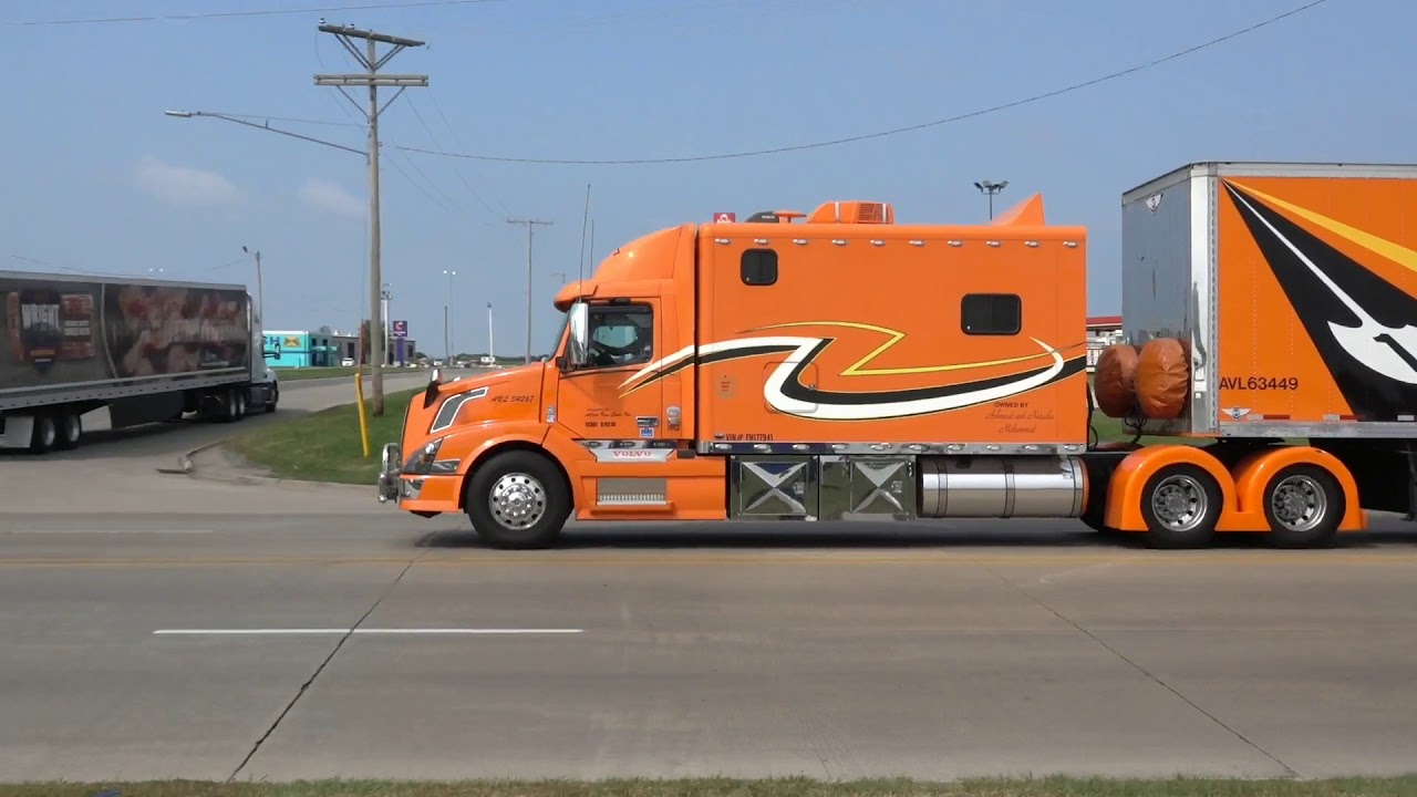 Truck Spotting in Walcott part 1