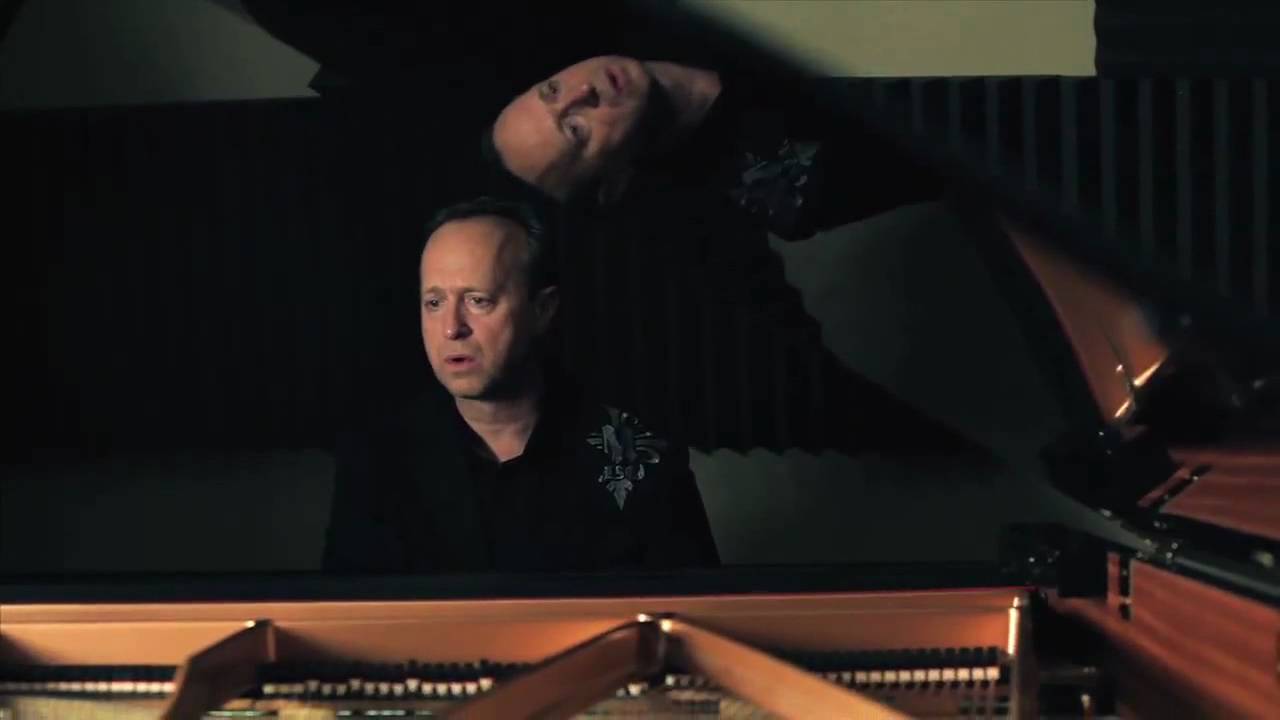 Three2U singing 'Diamond Rio' cover song 