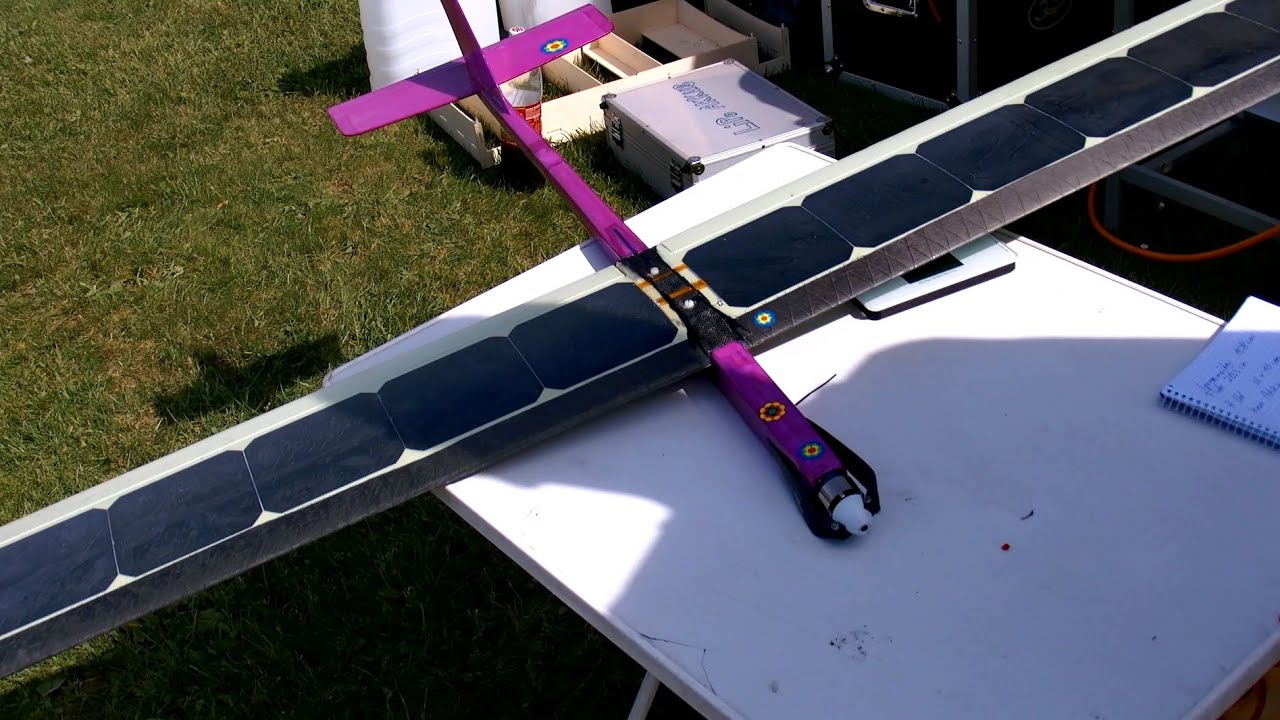 RC SOLAR AIRCRAFT WITHOUT ACCU THAT´S GREAT AND AMAZING DEMO FLIGHT / Bad Wünnenberg Germany 2016