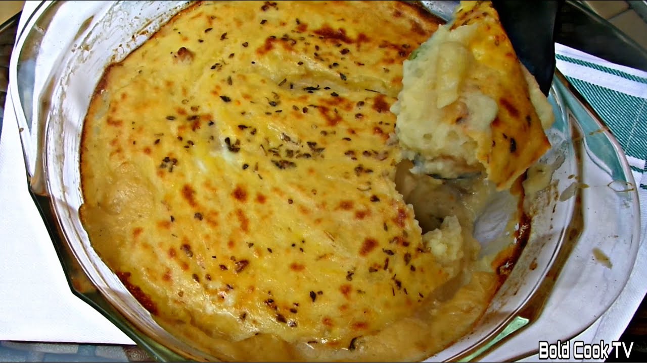 CHICKEN & MUSHROOM SHEPHERD’S PIE RECIPE / FAMILY FAVOURITES / Bold Cook TV