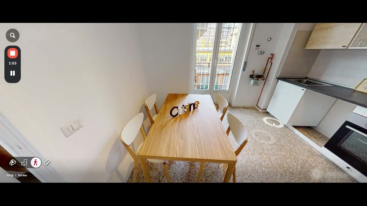 Room in a shared 4-bedroom apartment in Isola for rent - Spotahome (ref 1337133)