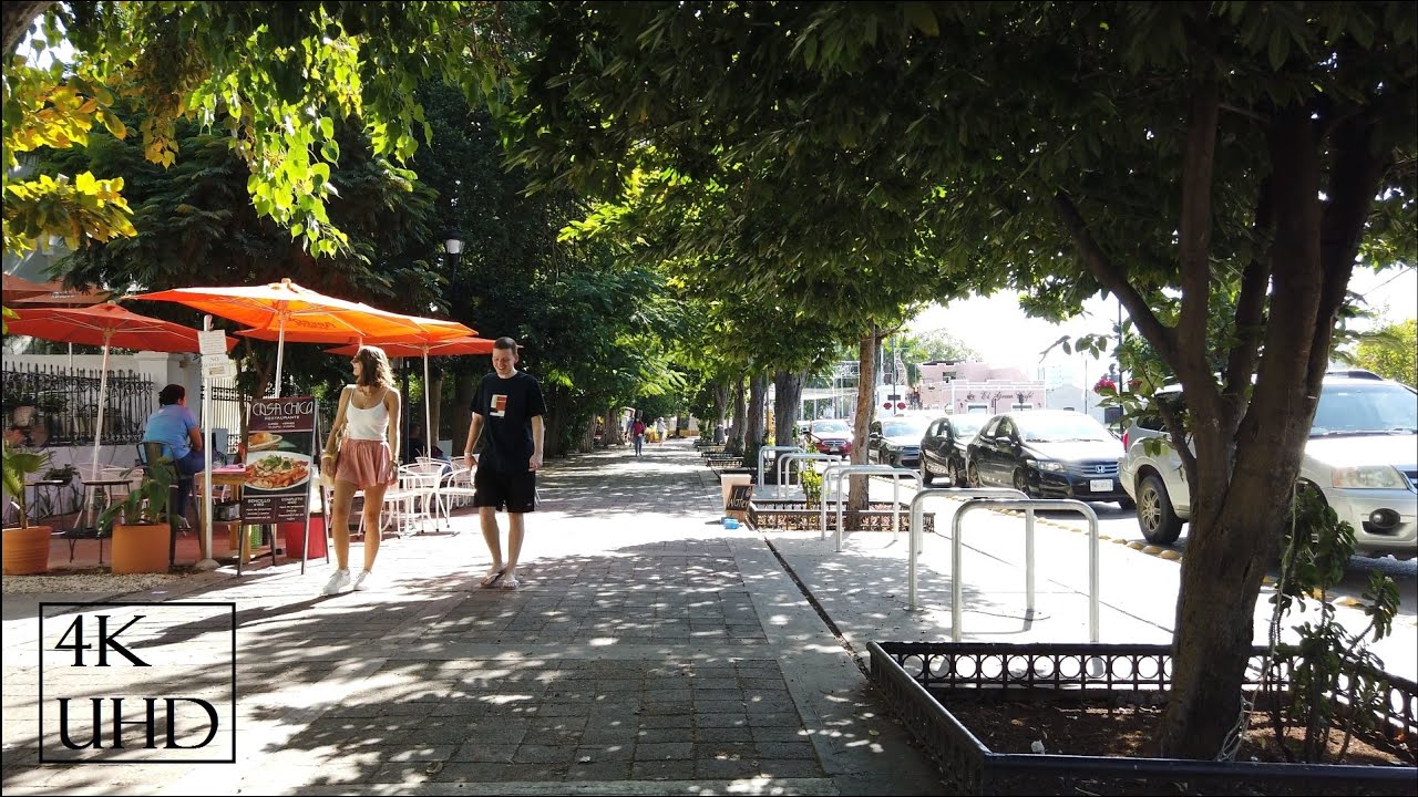 Paseo de Montejo, Merida City, Yucatan, 4k Street Walk, December 2021