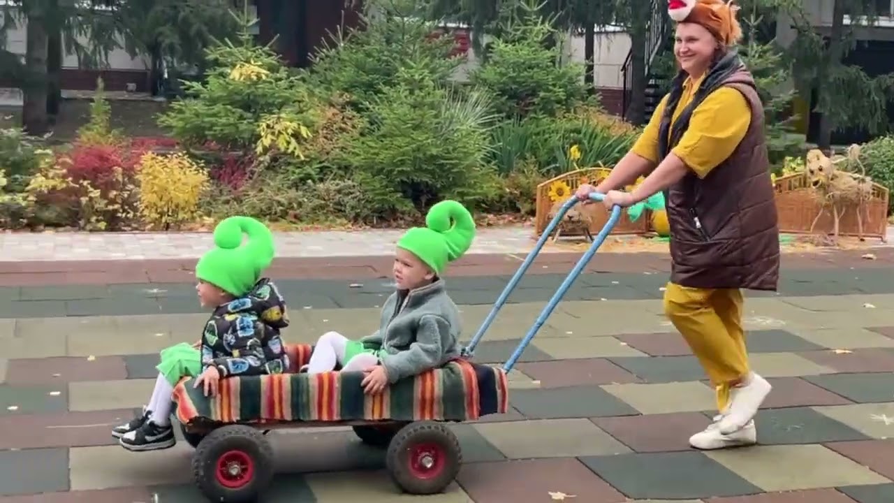 «На гостини до пана Гарбуза!» Осінь щедрою рукою дарує нам барви, пісні й гарний настрій.