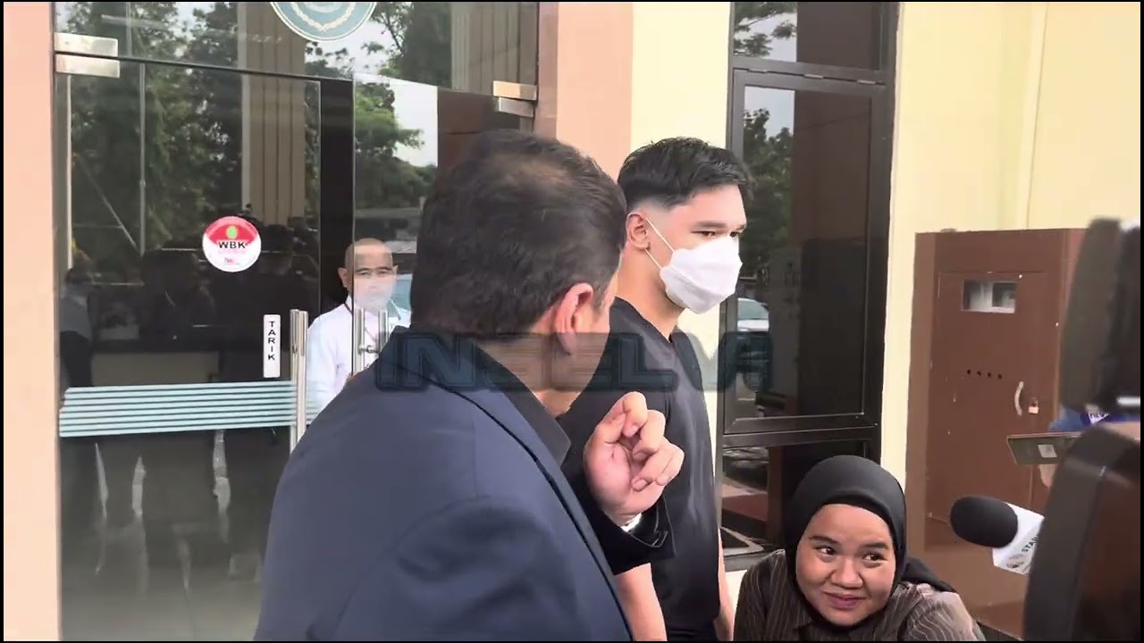 EKSPRESI ANDRE TAULANY SAAT PERSIDANGAN MEDIASI LANJUTAN 