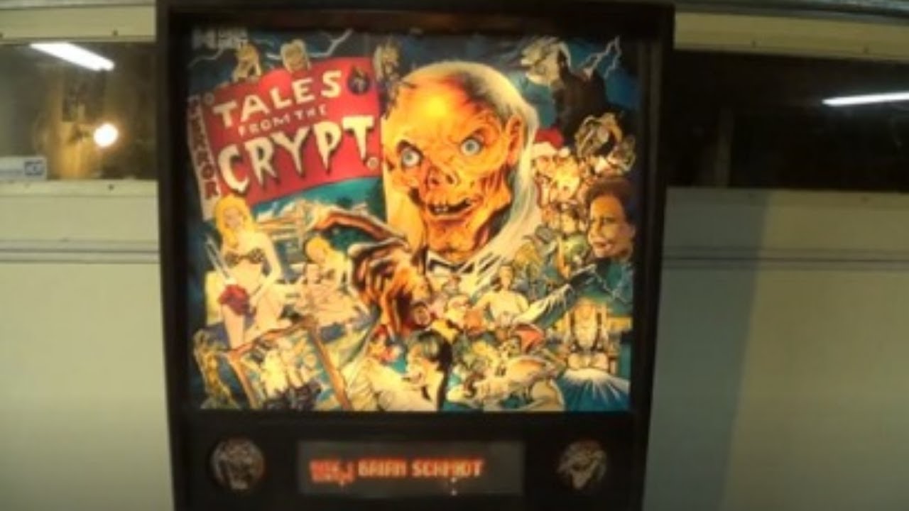 TALES FROM THE CRYPT PINBALL MACHINE - BY DATA EAST 1993