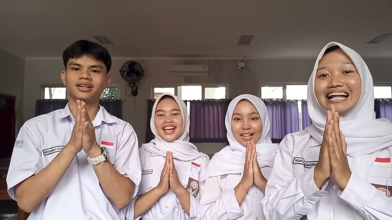 Presentasi Kimchi Kelompok 1️⃣🐝