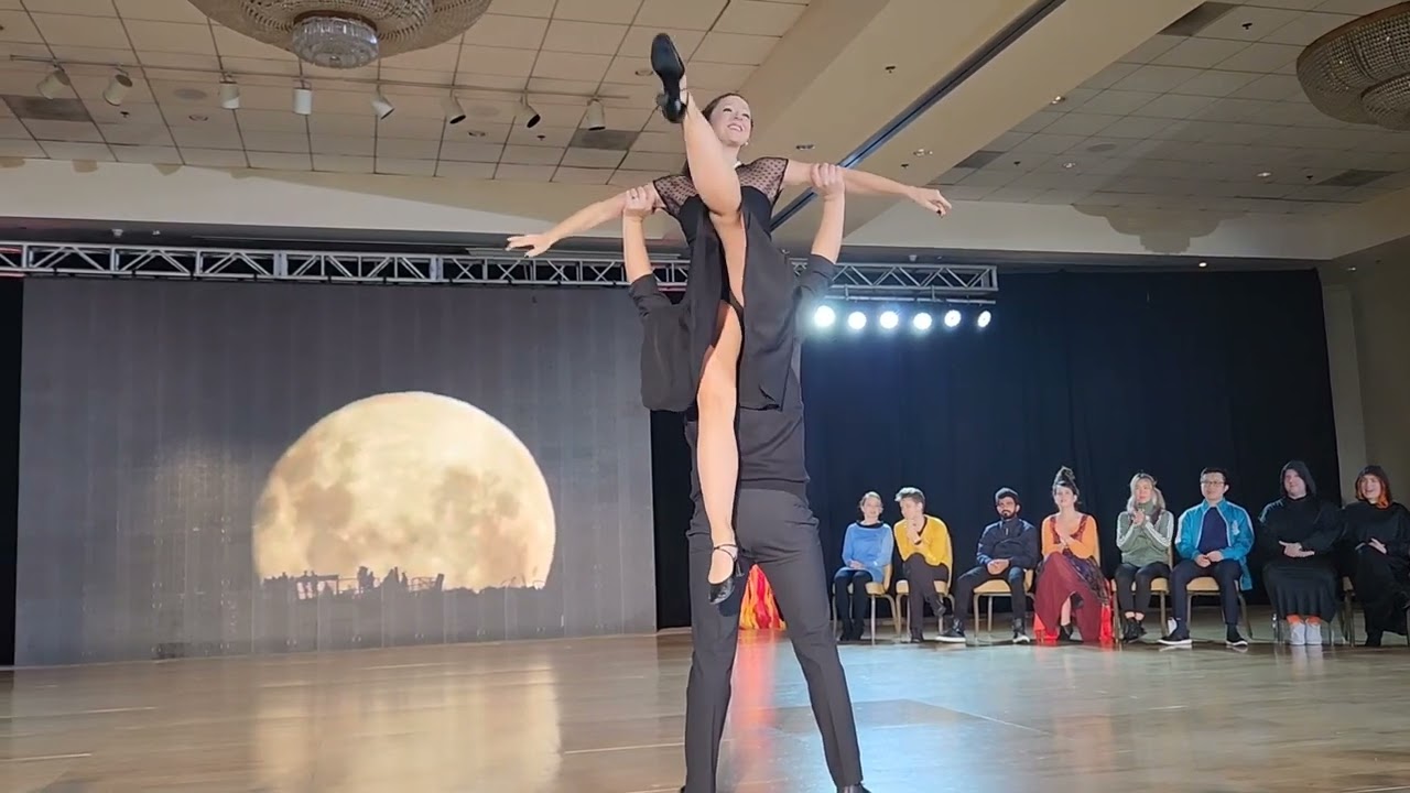 Halloween Swingthing 2022 Scary Strictly - Ben & Cameo McHenry