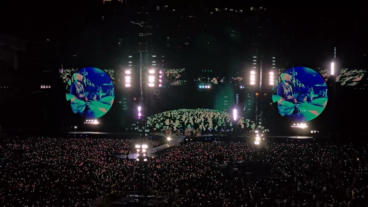 Feels Like Falling in Love - Coldplay in Goyang (April 2025)
