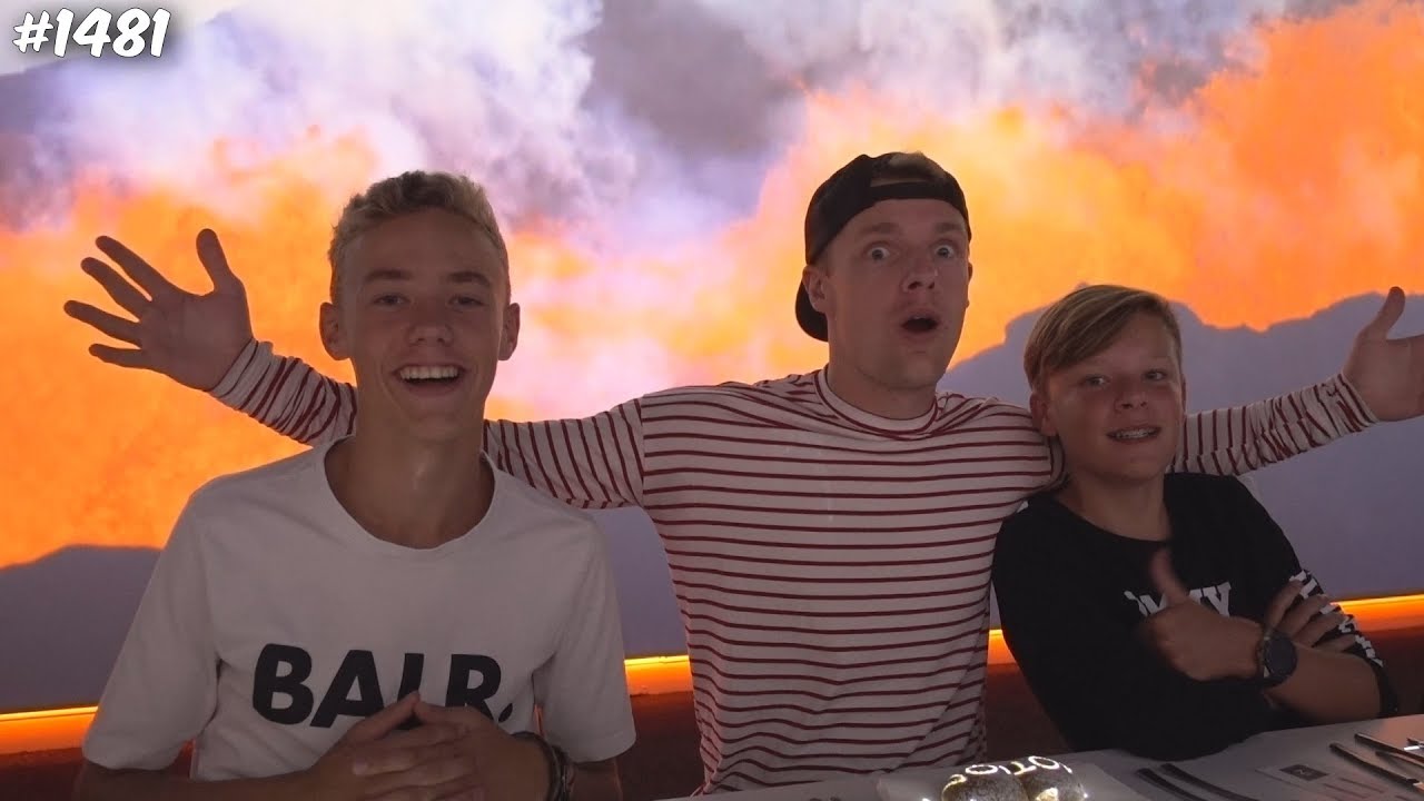 WAT IS DIT VOOR PLEK?! - ENZOKNOL VLOG #1481