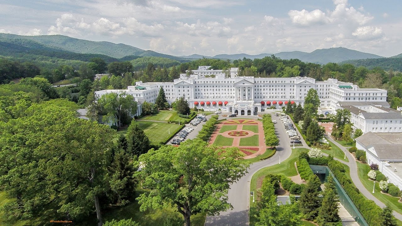 Discover Living at The Greenbrier