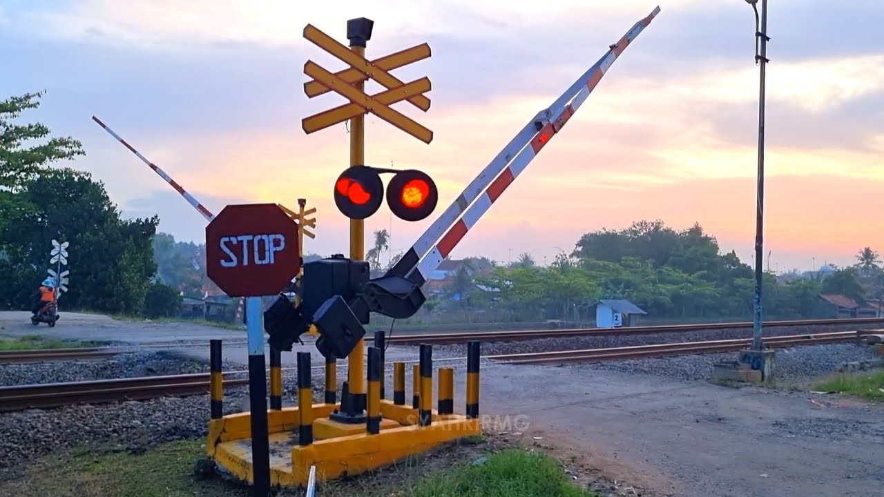 Spoorwegovergang Pringkasap | Alkmaar Gate Railroad Crossing