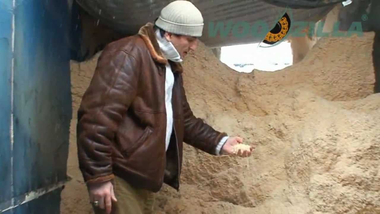Dry pine sawdust Ukraine | Wood shaving for poultry bedding
