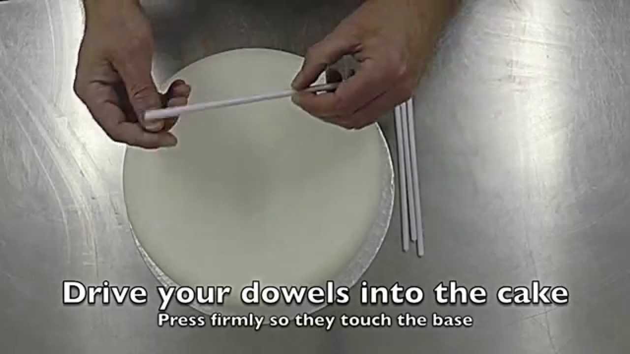 How To Dowel A Cake