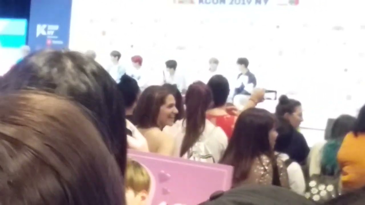Ateeez hi touch kcon my July 2019