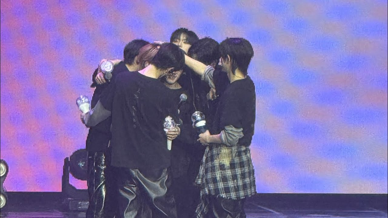 010226| To The Woods / Who's Dat / Nameless / Best Life / Paint Candy (rem.) CLOSE YOUR EYES concert