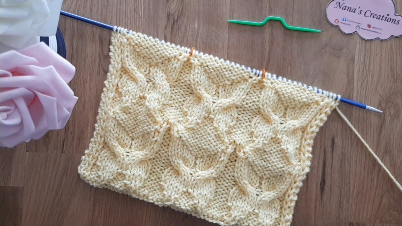 Motivo farfalla ai ferri n°685/ Knitted butterfly pattern / Patrón de mariposa de punto