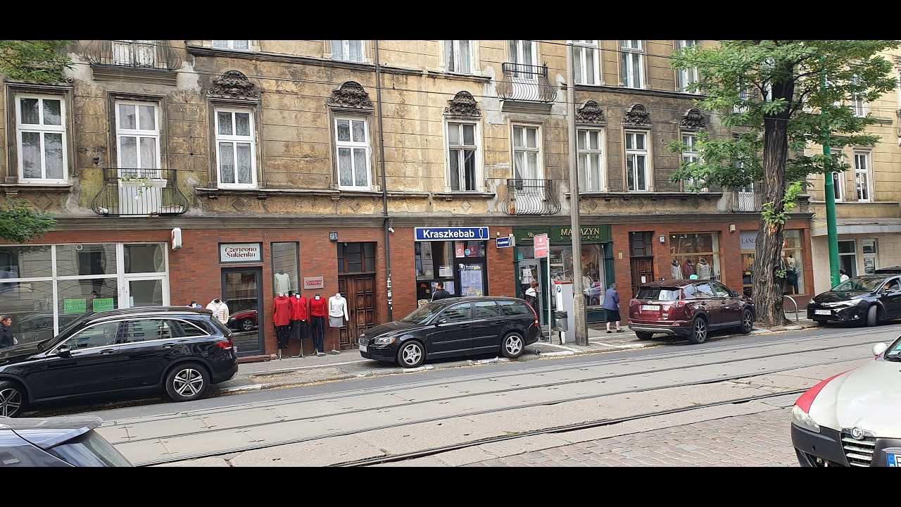 Czerwony Pingwin VS  Kraszkebab w Poznaniu