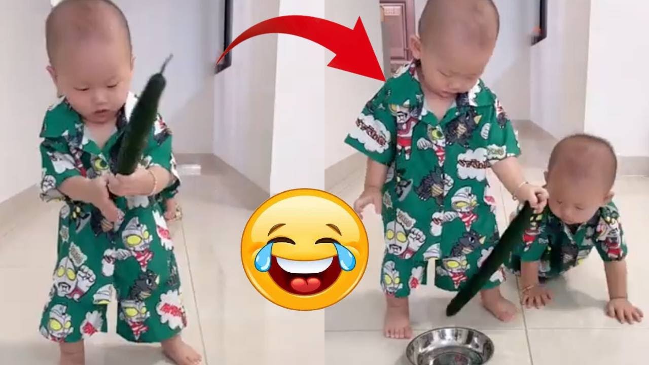 The cutest twins are having a cucumber-eating competition today. Let's see who can eat the cucumber