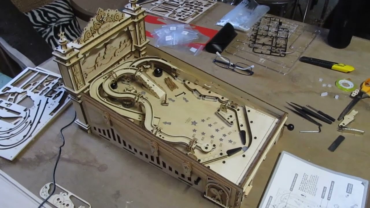 Robotime retro pinball machine (flipperkast)