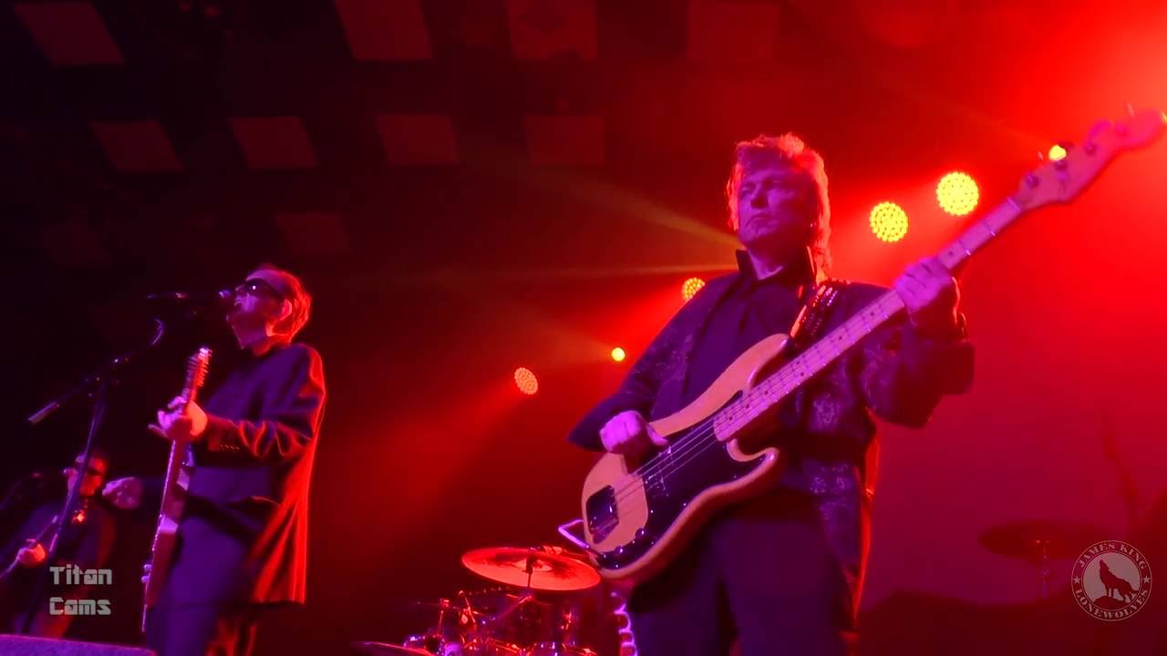 James King and The Lonewolves - Pretty Blue Eyes (live)